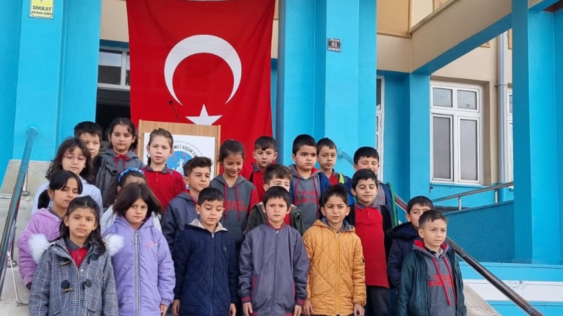 10 Kasım - Atatürk'ü Saygı, Sevgi, ve Özlemle Anıyoruz